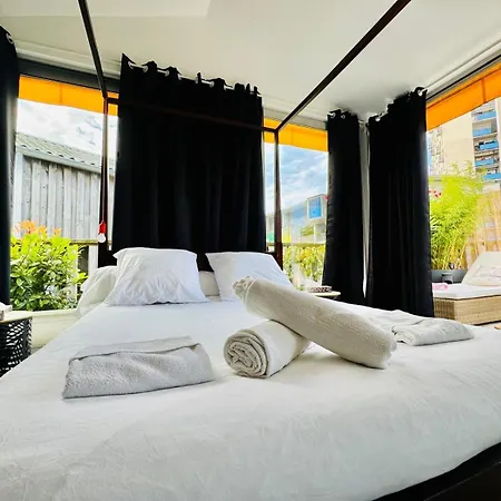 Loft Atypique13Om2-Salon De 40M2, Rooftop Et Patio Couvert Dep Tardif 13H-Pkg Gratuit Prive Sur Place Burdeos Exterior foto