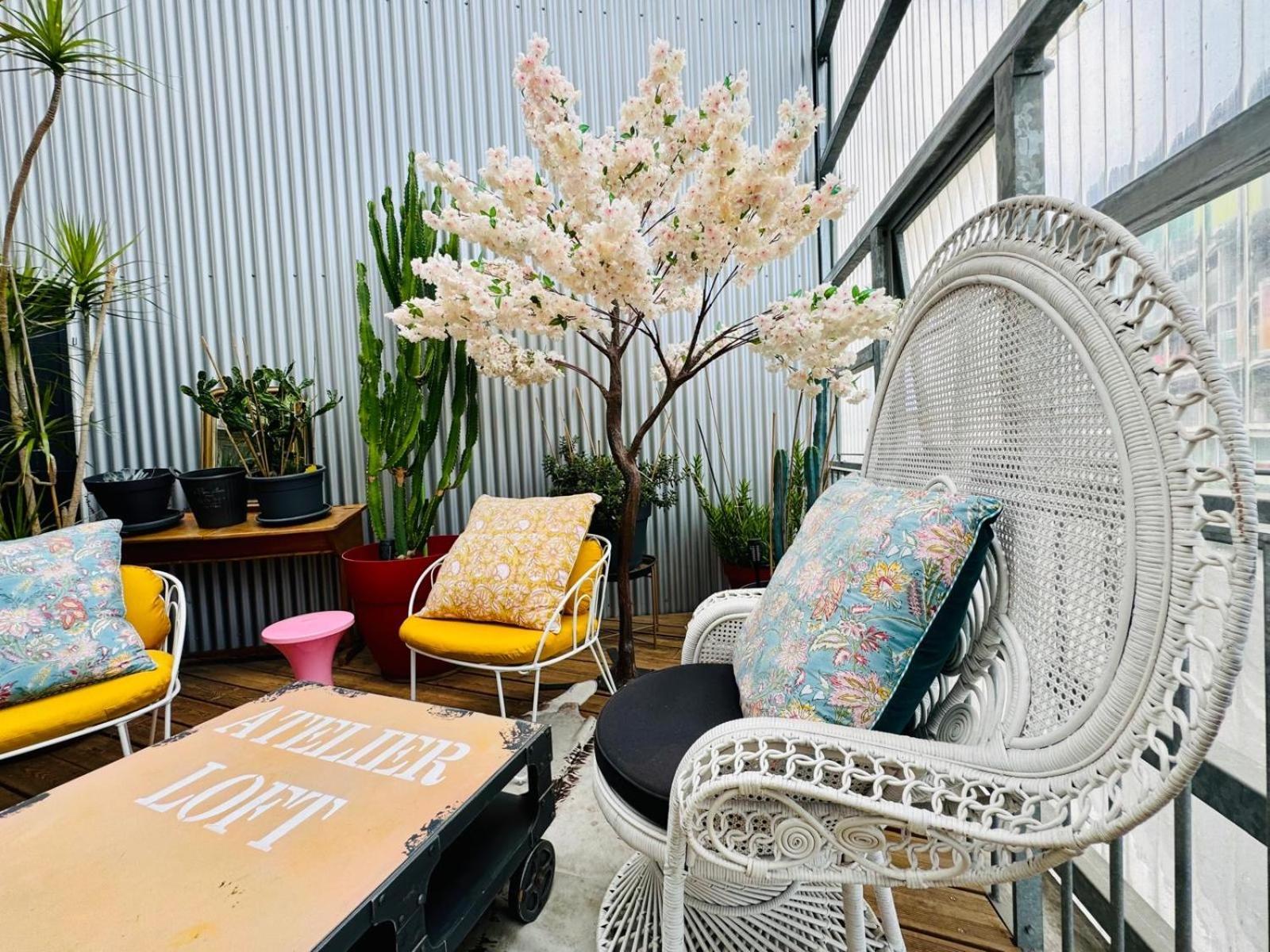 Loft Atypique13Om2-Salon De 40M2, Rooftop Et Patio Couvert Dep Tardif 13H-Pkg Gratuit Prive Sur Place Appartamento *