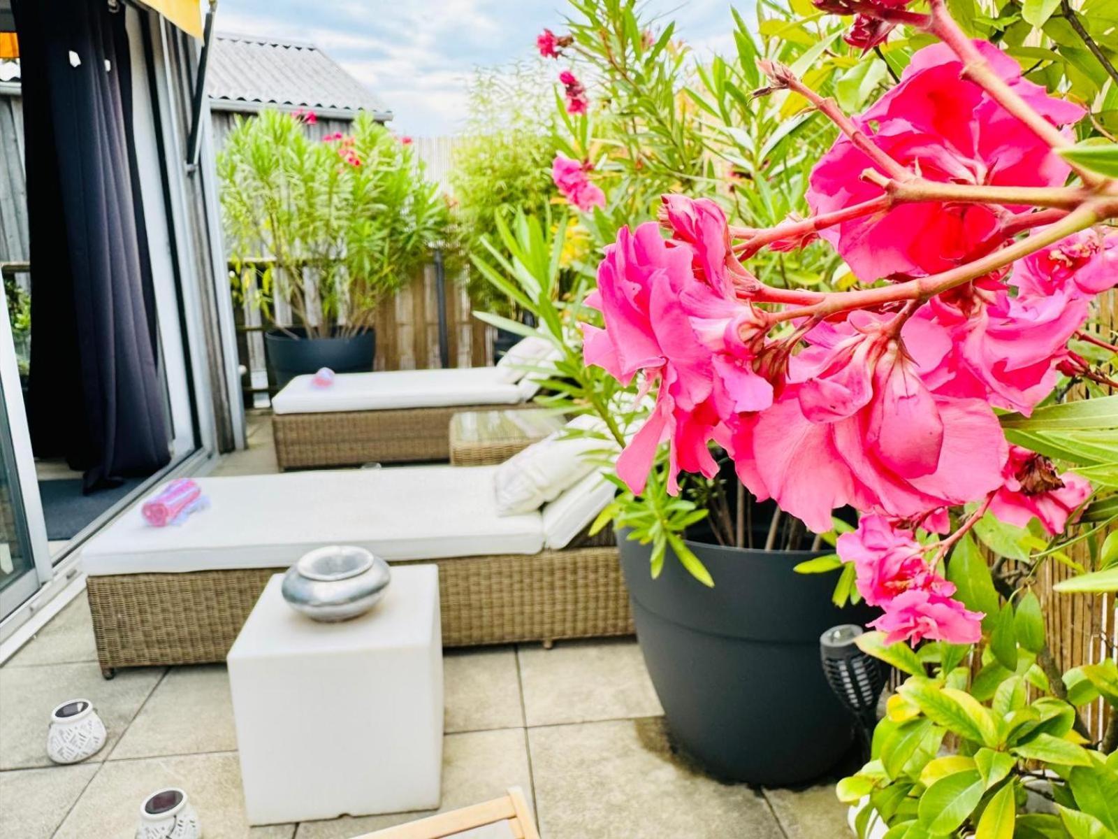 Appartement Loft Atypique13Om2-Salon De 40M2, Rooftop Et Patio Couvert Dep Tardif 13H-Pkg Gratuit Prive Sur Place *